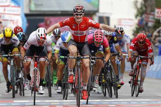 Cycling: Greipel roars to victory on Giro seventh stage