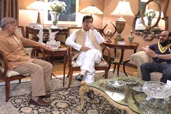 Punjab CM greets Yousaf Raza Gilani over son's recovery
