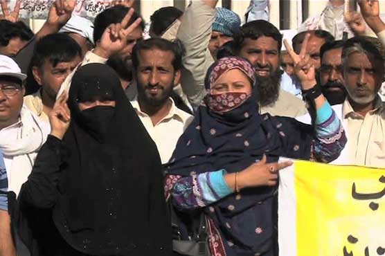 Lahore: Protesting teachers end sit-in after successful negotiations