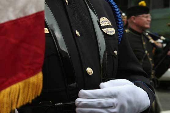 US police officer killings drop in 2015: FBI