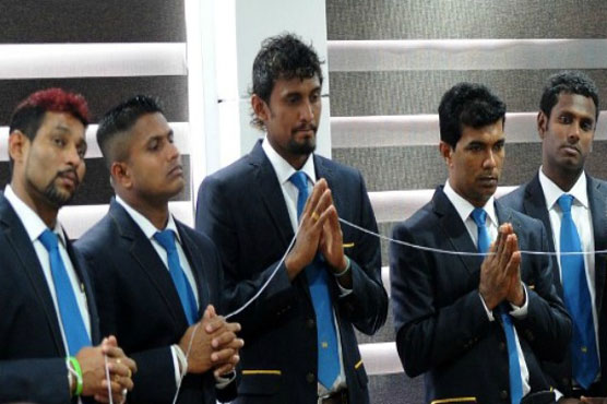 Sri Lanka to honour landslide victims with black armbands