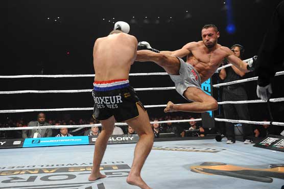 Mixed Martial Arts offers gold and glory for Thailand's kickboxers 