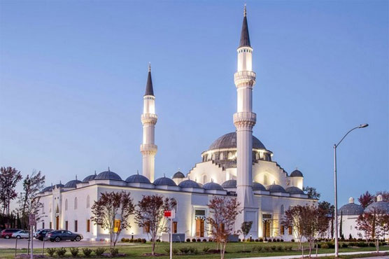 Largest US Muslim center targets spike in Islamophobia