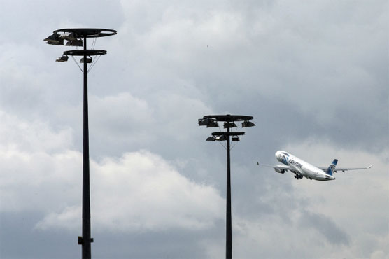Air-sea search intensifies for missing EgyptAir plane
