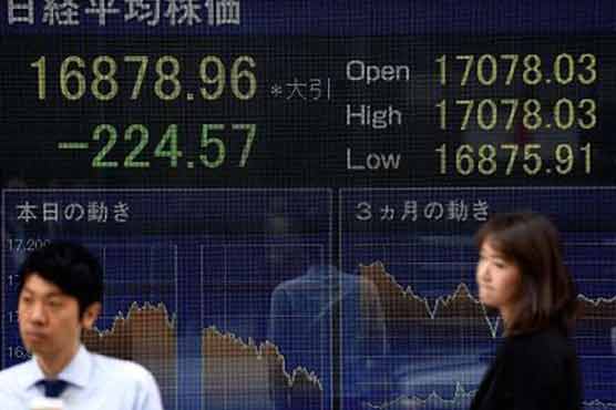 Tokyo stocks fall by break on Yen, trade data
