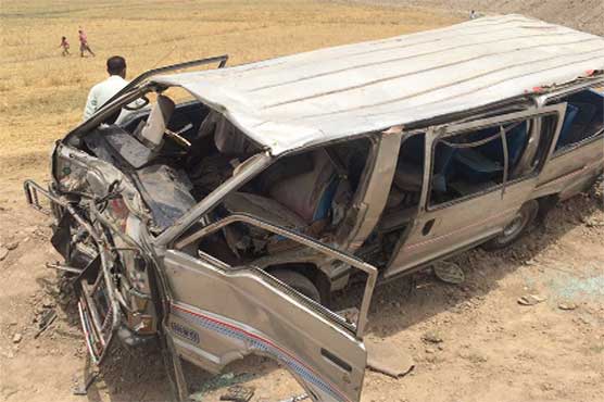 Four killed, eight injured in road mishap in Shorkot