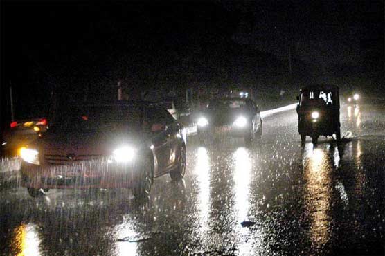 Weather turns pleasant as heavy rain lashes parts of Punjab