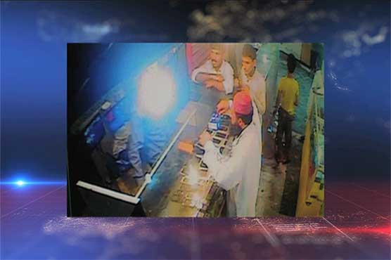 Mobile phone theft by child group on rise in Karachi