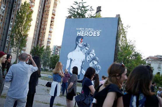Bosnia pays tribute to David Bowie with vast mural