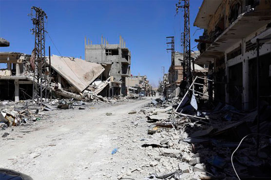 Life behind plastic in Syria's window-less city