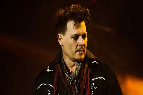 Depp, facing abuse allegations, gets backing from family, friends