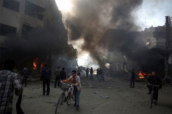 Russia raids on Syria city kill 23 civilians: monitor