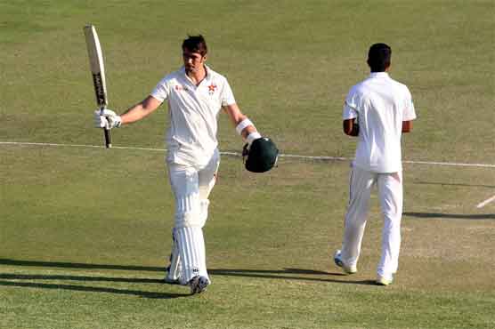 Cremer hits maiden century but Sri Lanka dominate