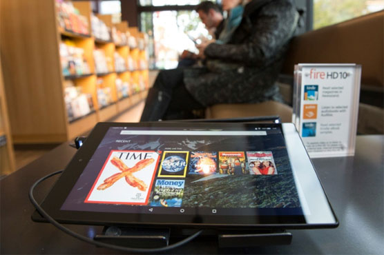 Tablet market shrinks as demand grows for hybrids 