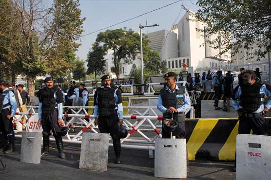 Panama leaks: SC orders parties to present TORs for formation of commission on Thursday