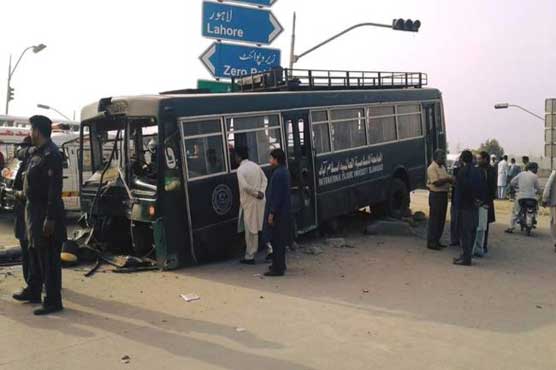 Horrific bus crash kills one, injures 20 in Islamabad