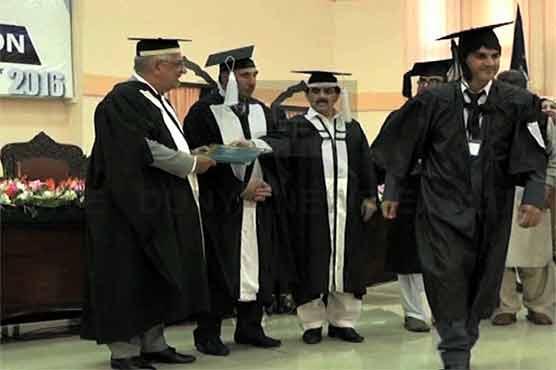 Journalism student refuses to accept degree from KP Governor