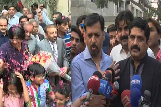 Rauf Siddique, Qaimkhani freed on bails