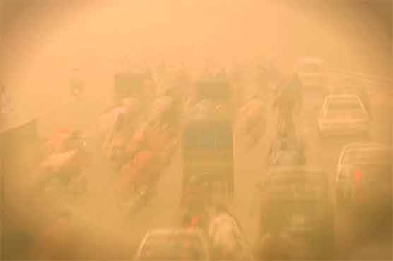 Influenza, eye diseases on rise as smog continues to reign over Punjab