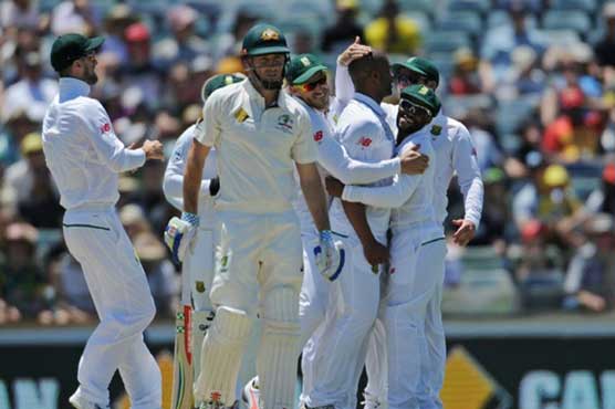 South Africa peg back Australia despite Steyn injury