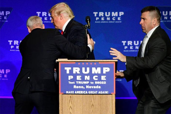 Security scare for Trump in frenzied final days of campaigning