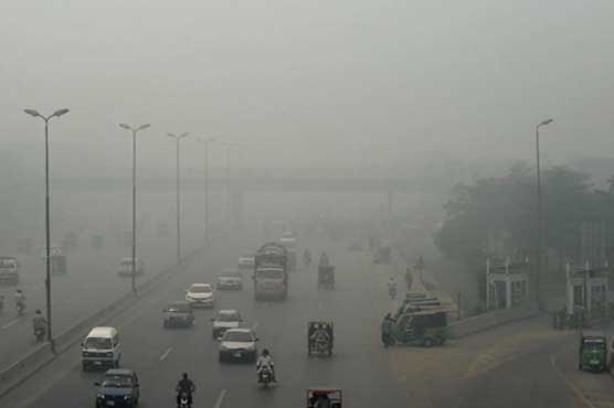 Thick smog continues to paralyse routine life in country