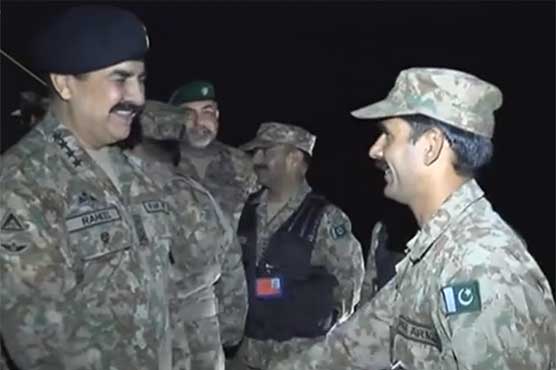 Army Chief witnesses troops engaged in Army Field Exercise