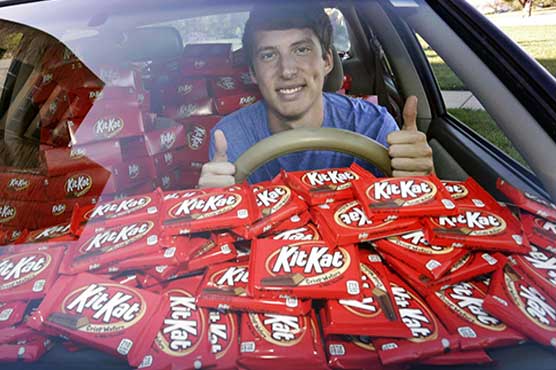College student has Kit-Kat stolen, company sends 6,500 more