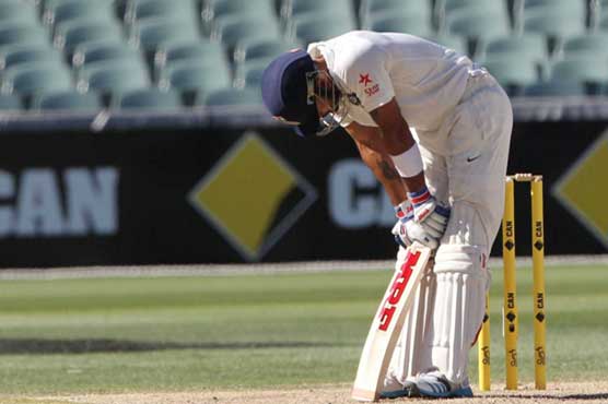 England pick off Kohli early in first India Test