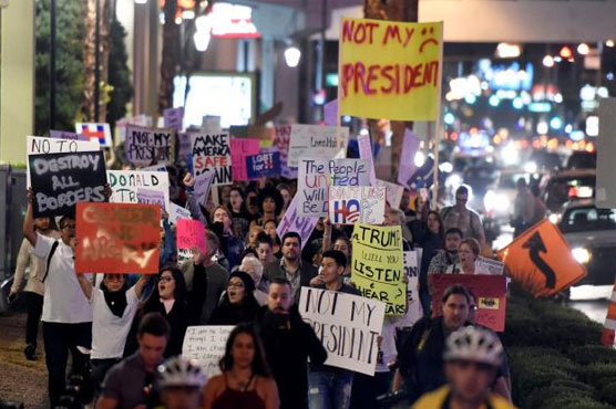 U.S. protesters march against Trump presidency for fifth day