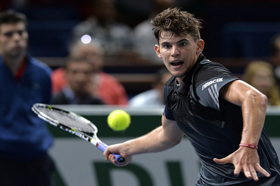Thiem keeps semifinals hopes alive by edging Monfils