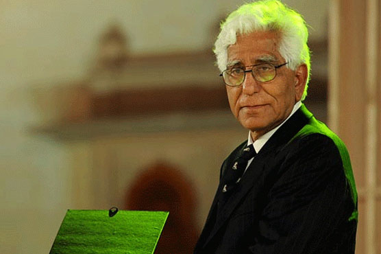 Pakistani doctor transplants hope to millions for free