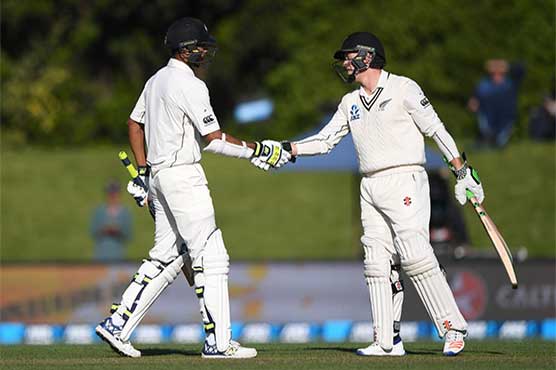New Zealand 104-3 at stumps against Pakistan