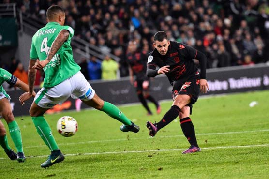 Nice to go top of the table in French league