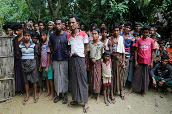 Hundreds of Rohingya cross into Bangladesh, fleeing unrest