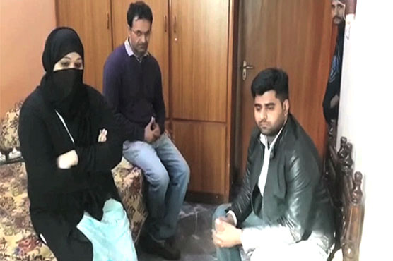 Two citizens robbed of cash, motorcycle in Lahore