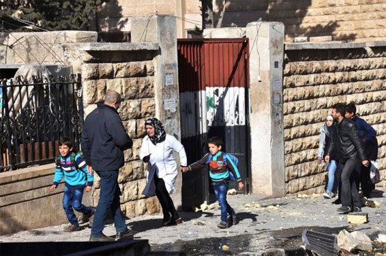 Aleppo civilians try to flee as Syria army advances