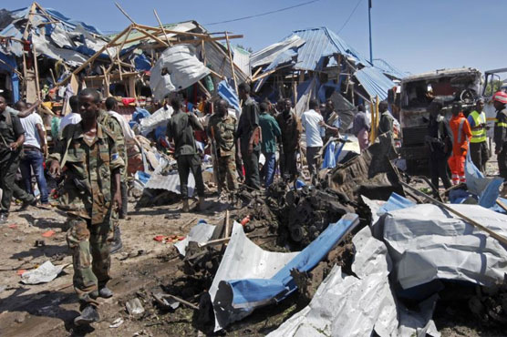 At least 8 killed as car bomb hits Mogadishu market