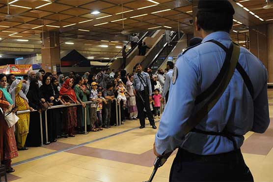 Islamabad: Bid to smuggle 2 kg heroin to Saudi Arabia foiled