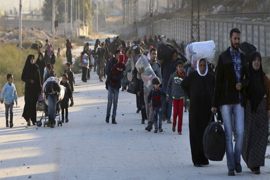 UN says 16,000 flee east Aleppo, calls situation 'chilling'