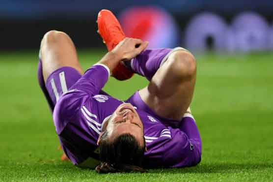 Gareth Bale undergoes ankle operation in London