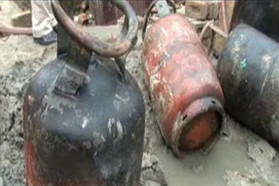 Death toll in Shahdara cylinder blast reaches 10