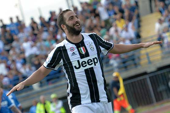 Juventus go on top of the Italian Football league
