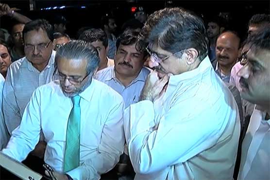 Sindh CM makes sudden visit to different areas of Karachi