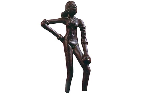 Pakistan decides to get 'Dancing Girl' back from India