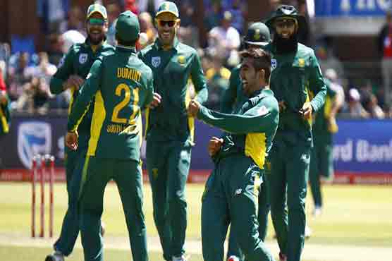 South Africa beat Australia by six wickets in Port Elizabeth ODI