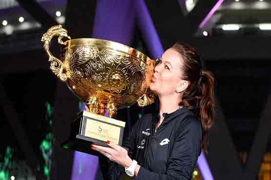 Agnieszka Radwanska beats Johanna Konta to lift third title of season