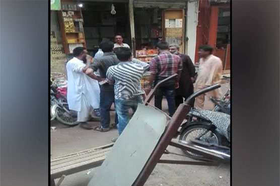 Thieves steal branded cigarettes worth Rs4.8 million in Karachi