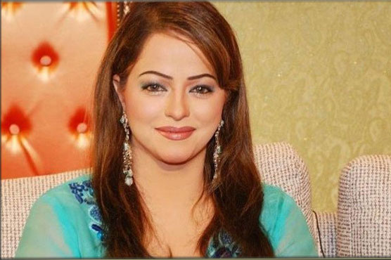 Madiha Shah robbed at gunpoint in Lahore