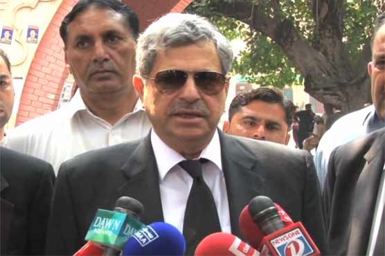  PTI decides to take PM's disqualification matter to court 